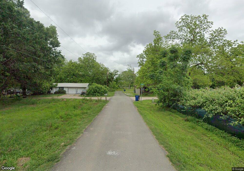 5468 Cypress St, Brazoria, TX 77422 - photo 1