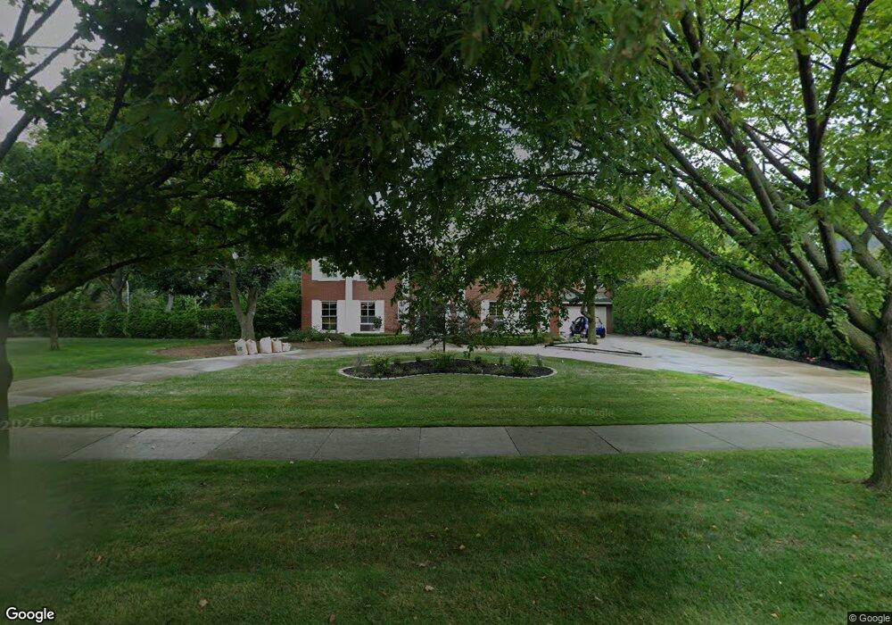 15431 Windmill Pointe Dr, Grosse Pointe Park, MI 48230 - photo 1