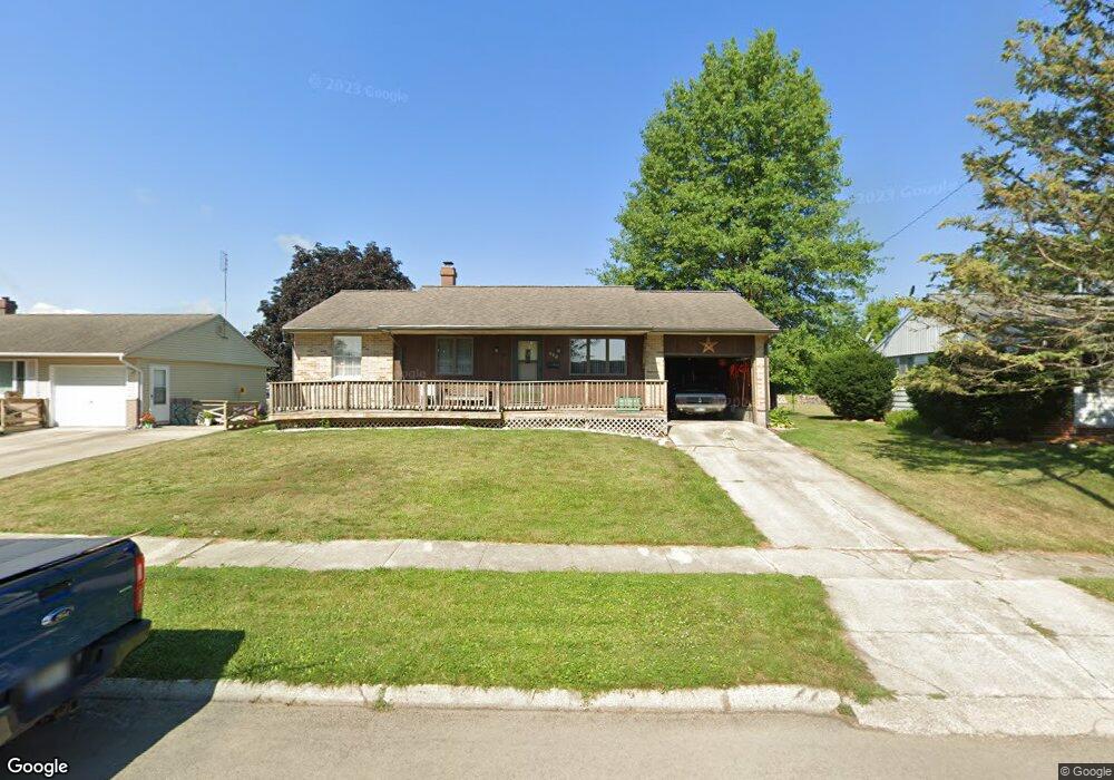 512 Meadow Ln, Bluffton, IN 46714 - photo 1