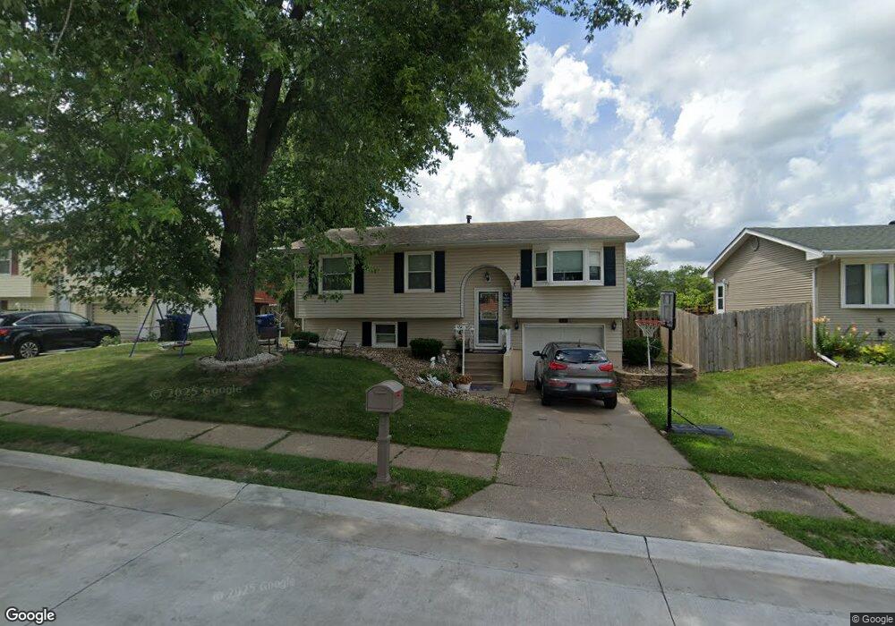 1610 N Stark St, Davenport, IA 52804 - photo 1