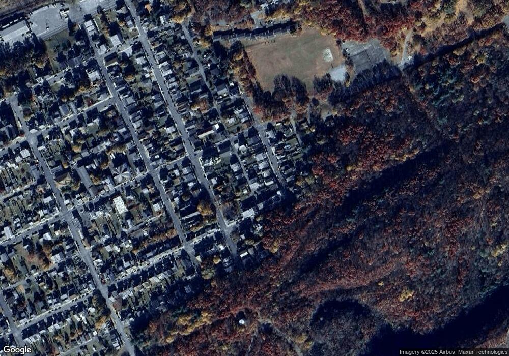 229 Fisher Ave, Coaldale, PA 18218 - photo 1