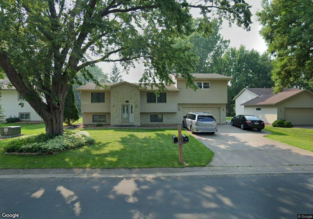 9733 Hemlock Ln N, Maple Grove, MN 55369 - photo 1