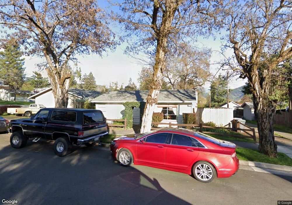 511 NW Clarke St, Grants Pass, OR 97526 - photo 1