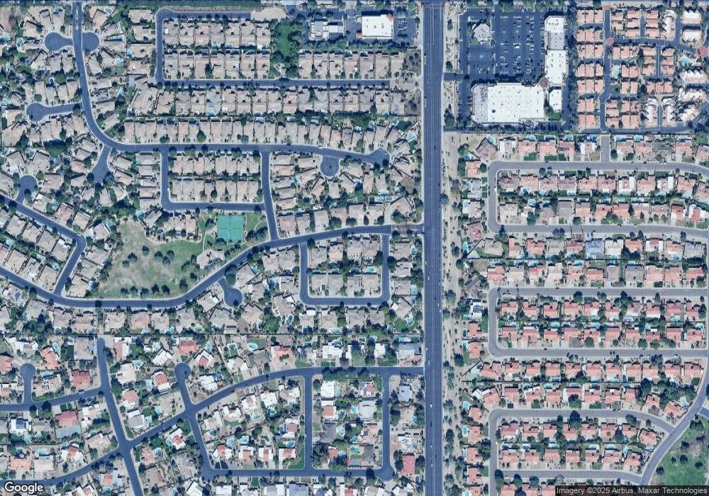 711 E Vinedo Ln, Tempe, AZ 85284 - photo 1