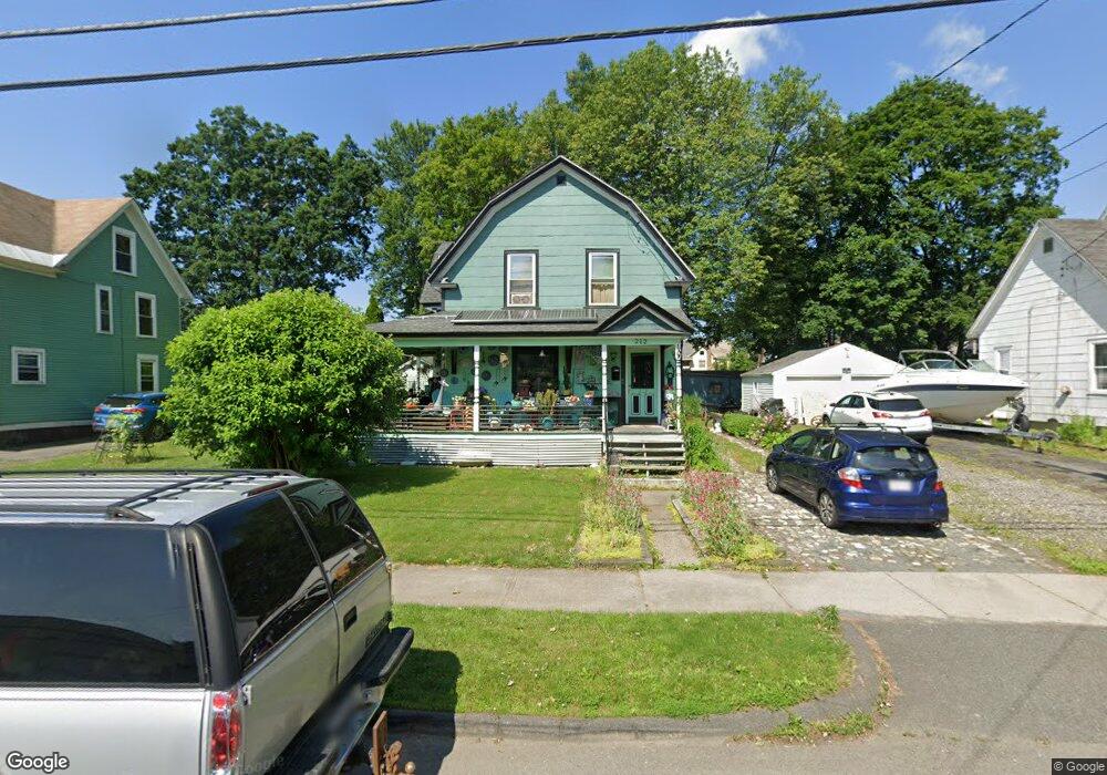 212 Wells St, Greenfield, MA 01301 - photo 1