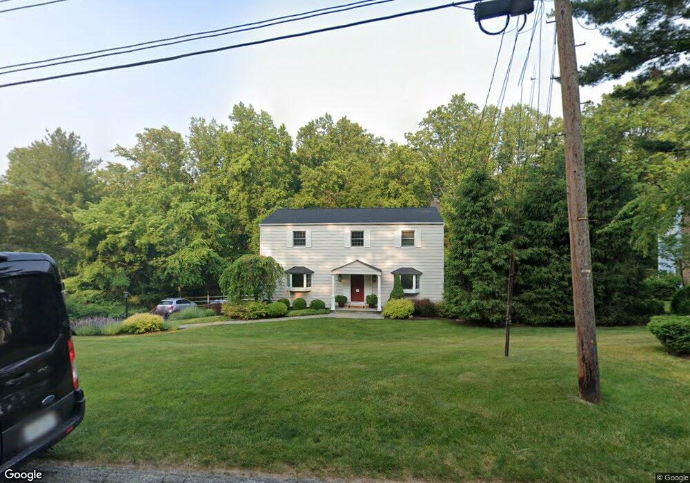 36 Tamarack Way, Pleasantville, NY 10570 - photo 1