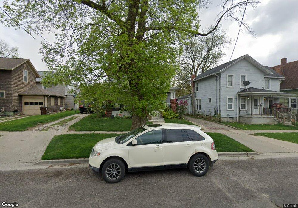 422 Clinton St, Adrian, MI 49221 - photo 1