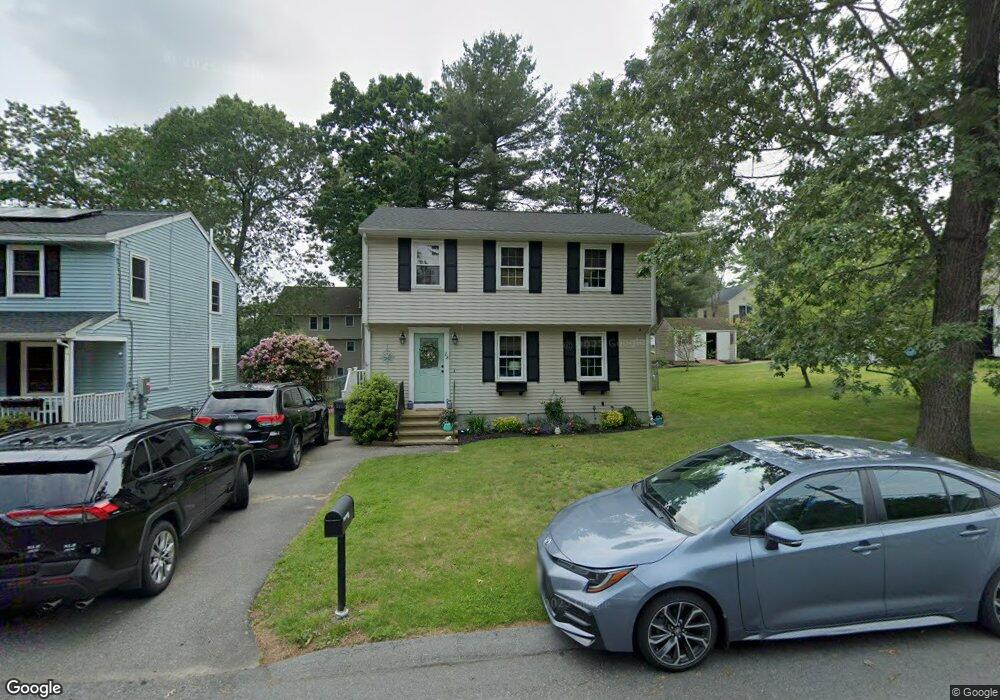 28 Hilltop Rd, Dracut, MA 01826 - photo 1