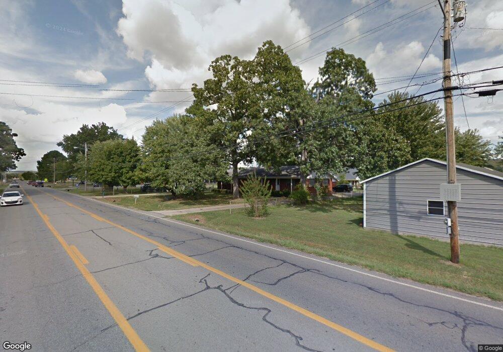 298 N Center St, Elkins, AR 72727 - photo 1