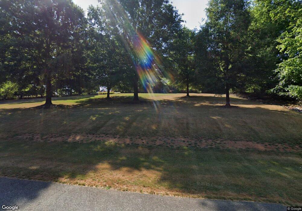 629 Graceland Dr, Asheboro, NC 27205 - photo 1