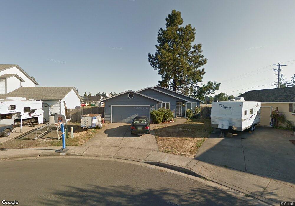 670 Pine Ct, Creswell, OR 97426 - photo 1