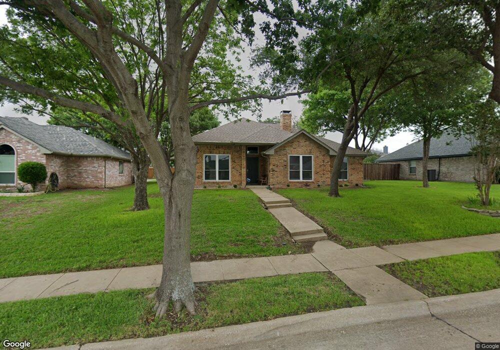 1055 Carriage Ln, Wylie, TX 75098 - photo 1