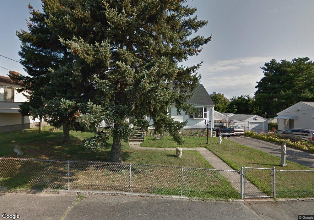 392 E Warren St, Fall River, MA 02723 - photo 1