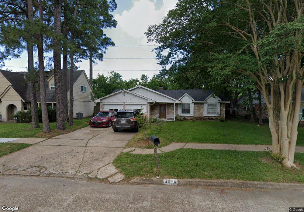 6919 Oak Bough Dr, Houston, TX 77088 - photo 1