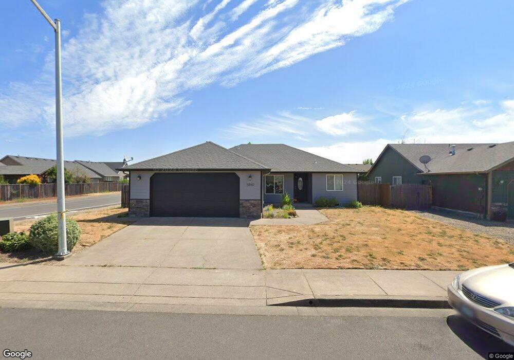 1280 Hazelnut Ct, Creswell, OR 97426 - photo 1