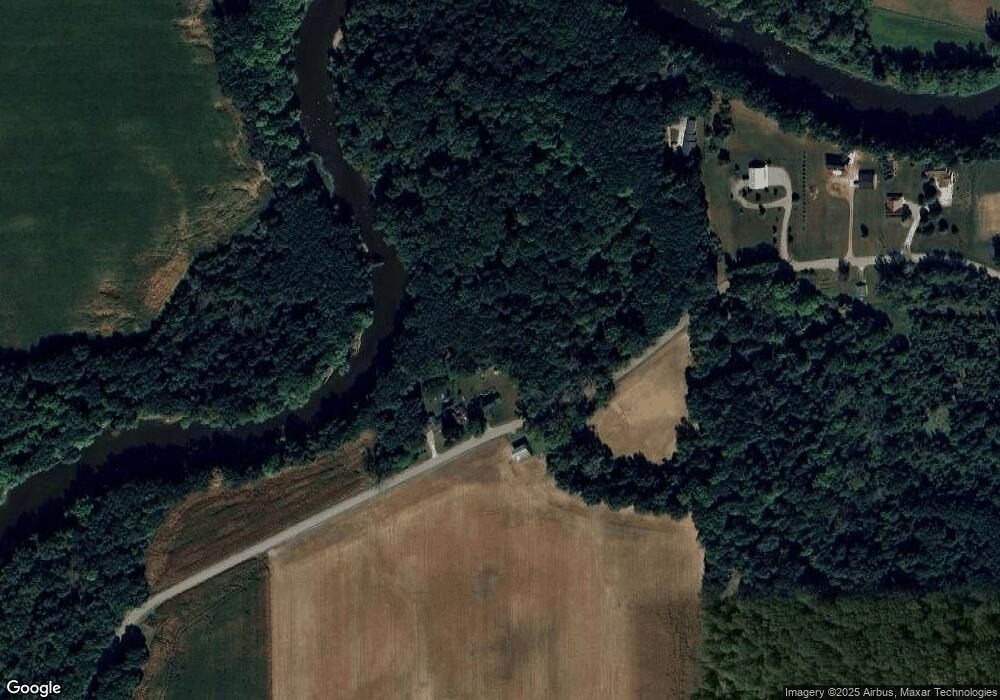 8558 Loren Rd, Vassar, MI 48768 - photo 1