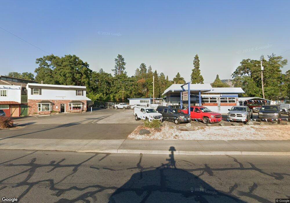 110 E Park St, Grants Pass, OR 97527 - photo 1