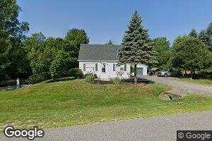 58 Mcardle St, Manchester, ME 04351