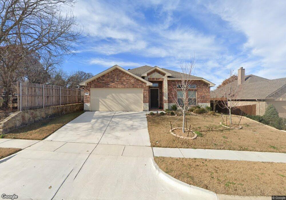 280 Marina Dr, Azle, TX 76020 - photo 1