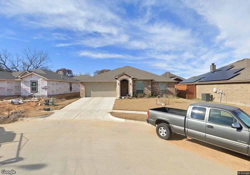 213 Angelina Ct, Azle, TX 76020 - photo 1