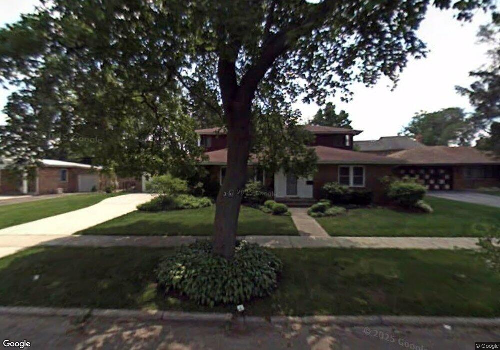 380 E Webster Ave, Elmhurst, IL 60126 - photo 1