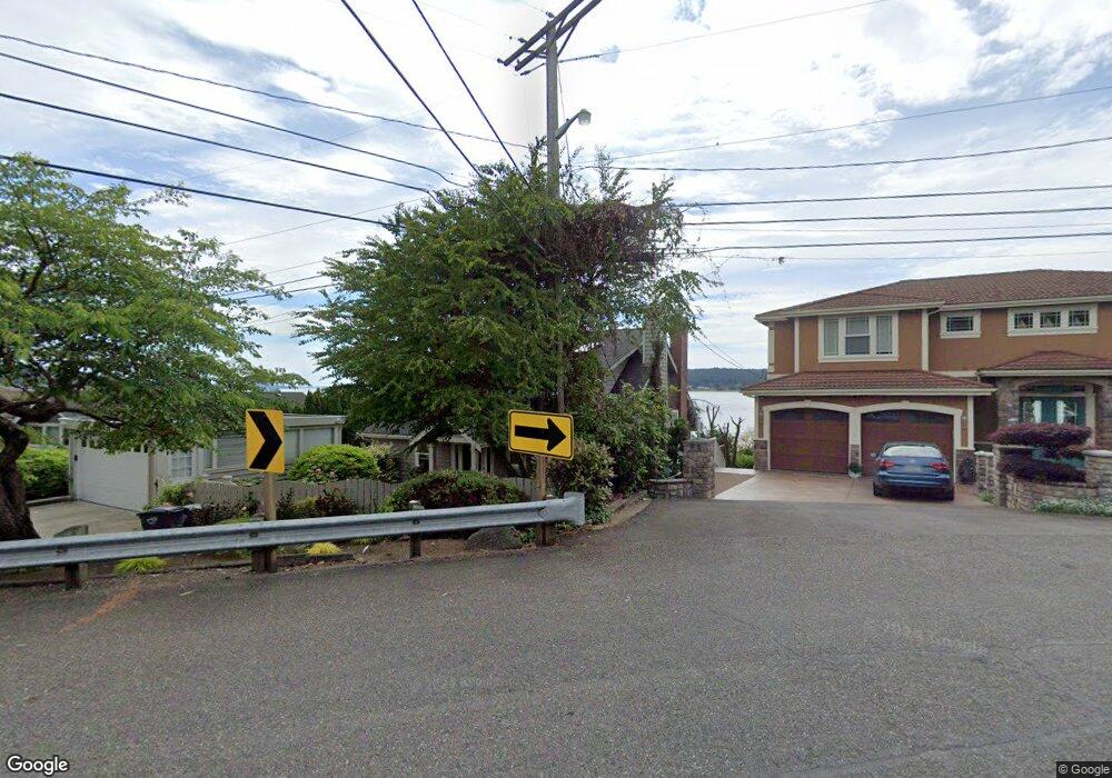 2252 Day Island Blvd W, University Place, WA 98466 - photo 1