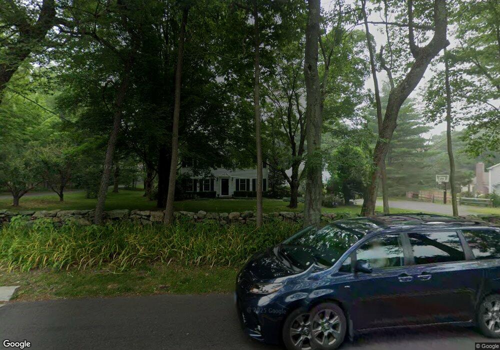 332 Middlesex Rd, Darien, CT 06820 - photo 1