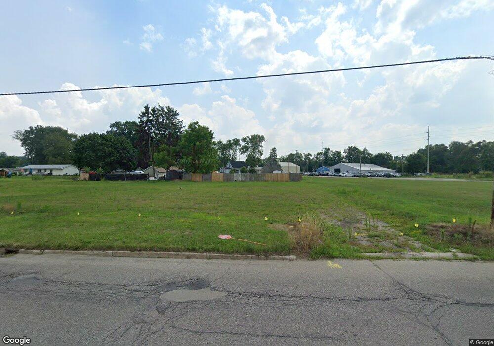 1801 E Hively Ave, Elkhart, IN 46516 - photo 1