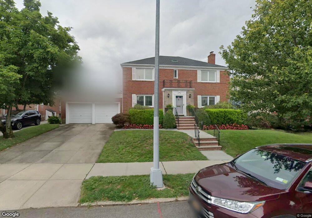 8112 192nd St, Hollis, NY 11423 - photo 1