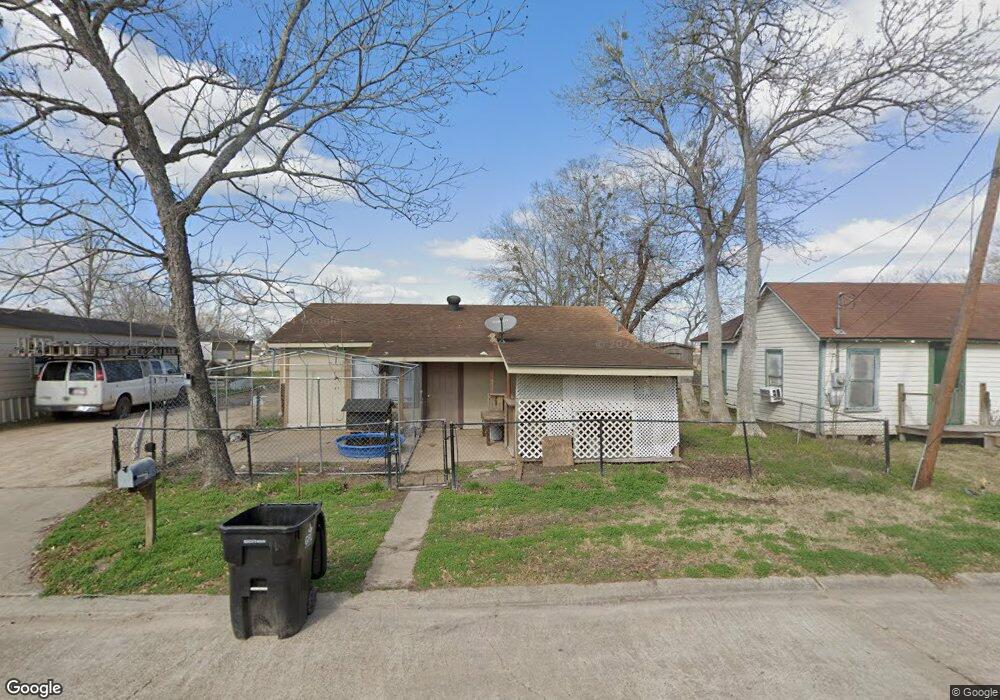 614 Washington St, Rosenberg, TX 77471 - photo 1