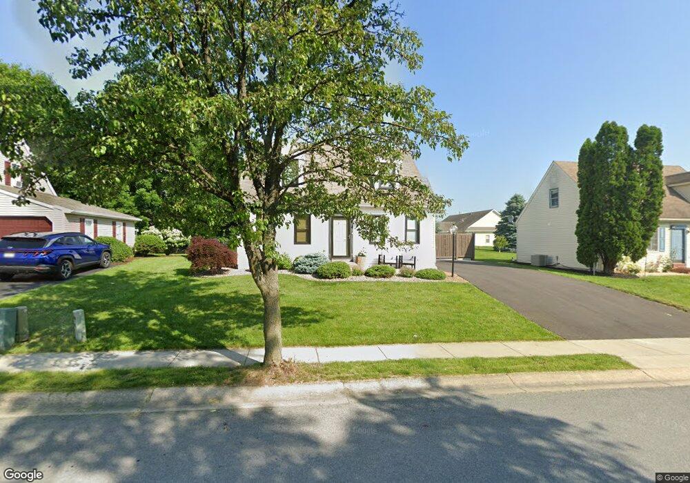 1973 Clinton Ave, Chambersburg, PA 17201 - photo 1