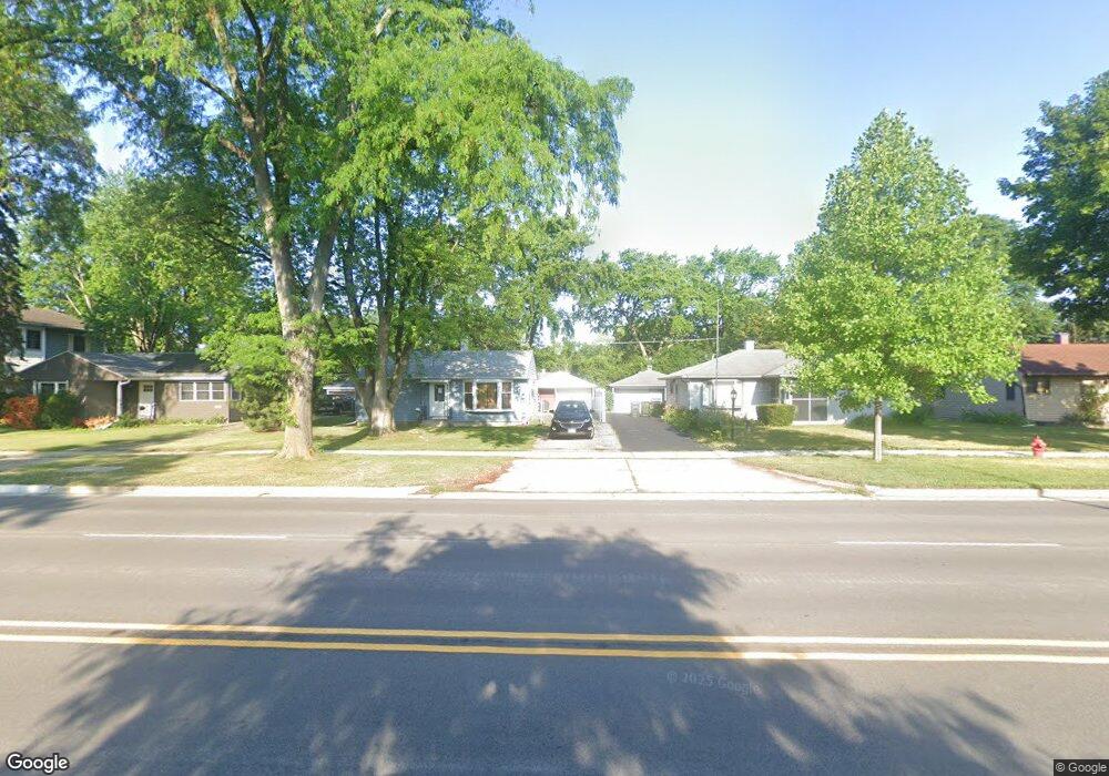 2401 Wilke Rd, Rolling Meadows, IL 60008 - photo 1