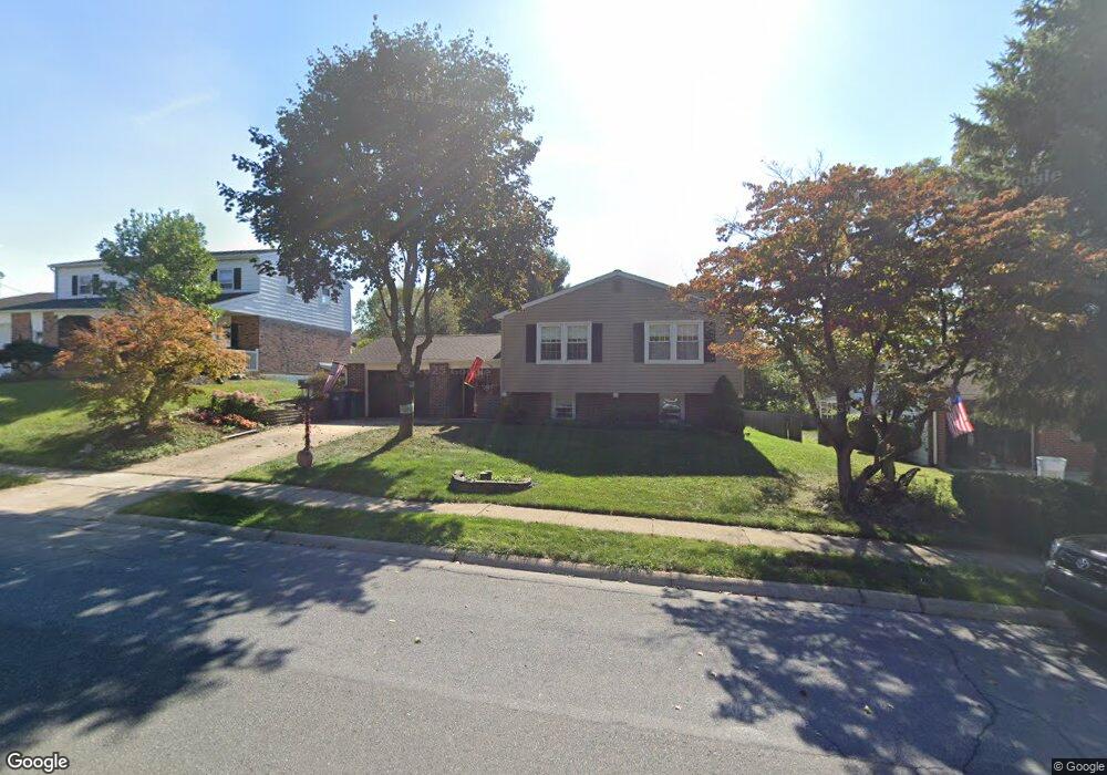 533 Weidman Ave, Reading, PA 19608 - photo 1
