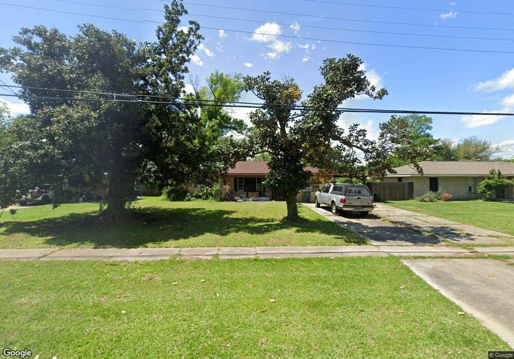 755 Jefferson Dr, Lake Charles, LA 70605 - photo 1