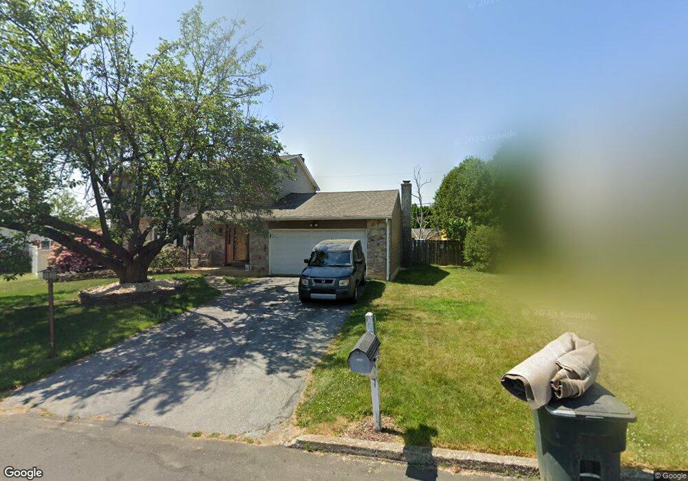 2240 Aster Rd, Macungie, PA 18062 - photo 1