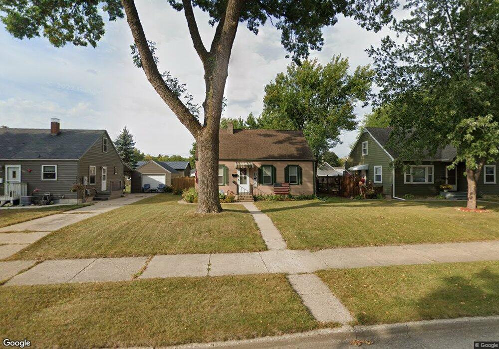 1116 S State St, New Ulm, MN 56073 - photo 1