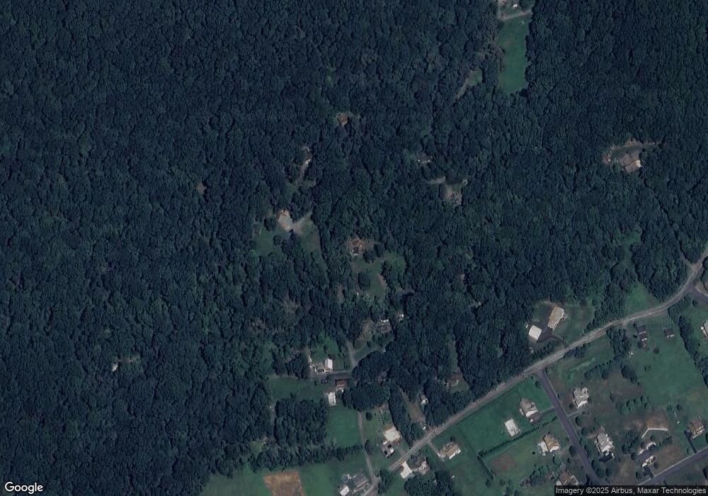 4729 Sheep Rock Rd, MacUngie, PA 18062 - photo 1