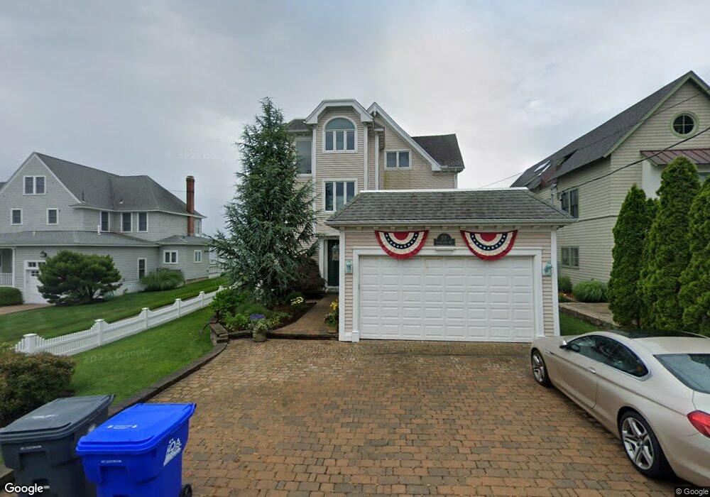 37 Island View Ave, Branford, CT 06405 - photo 1