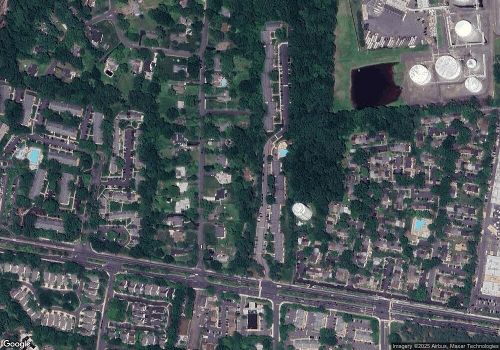 9695 Stanton Dr, Fairfax, VA 22031 - photo 1