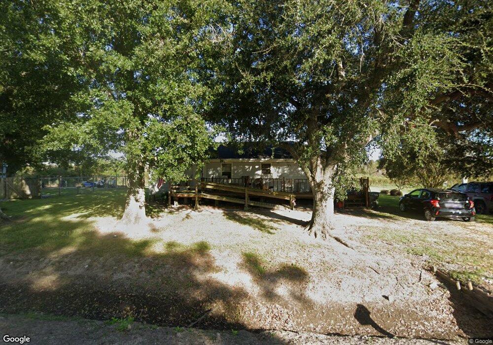 305 Ashland Dr, Houma, LA 70363 - photo 1