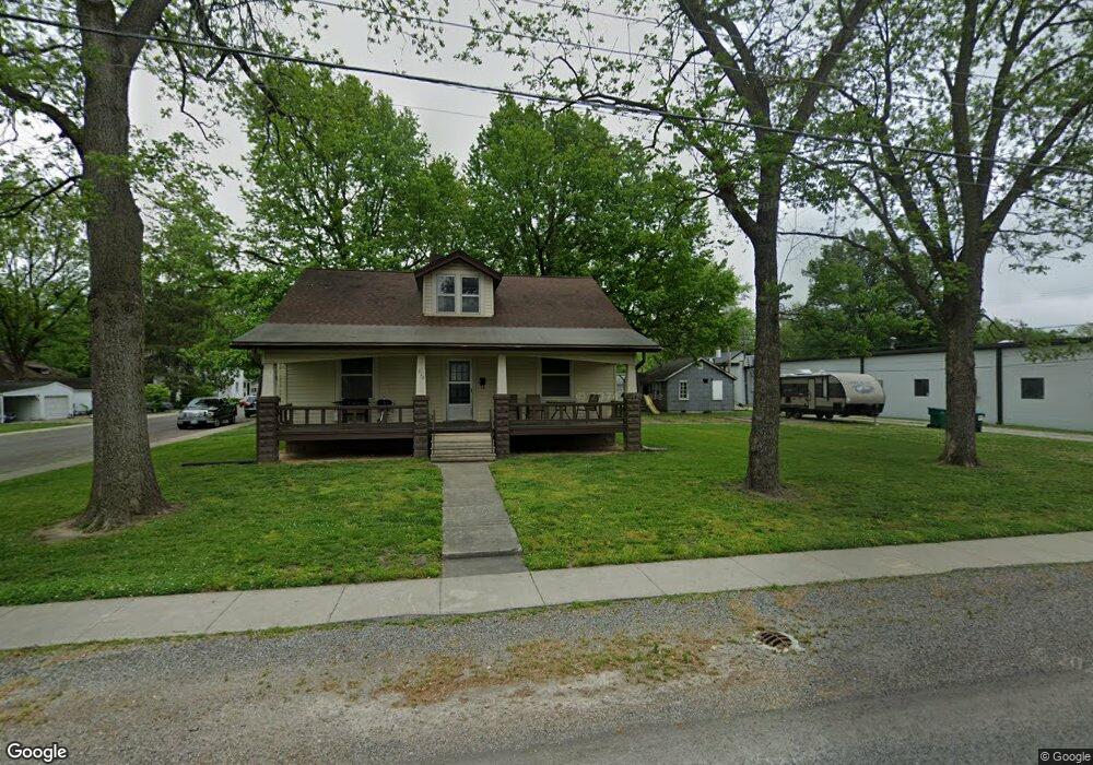 212 W Saint Clair St, Freeburg, IL 62243 - photo 1