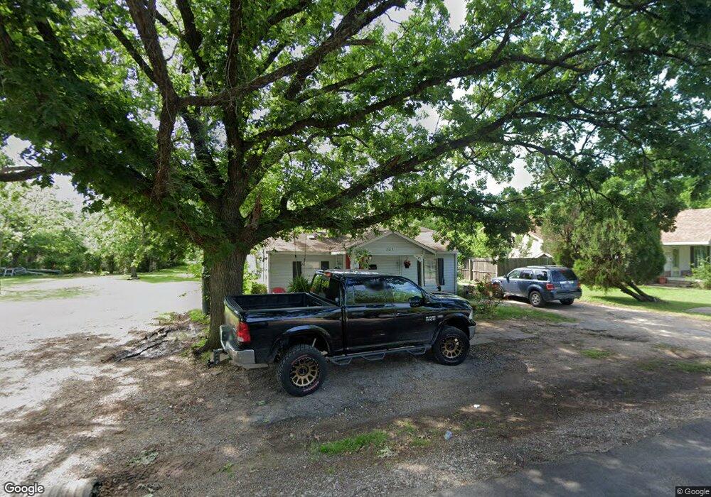 205 W Burnett St, Ennis, TX 75119 - photo 1