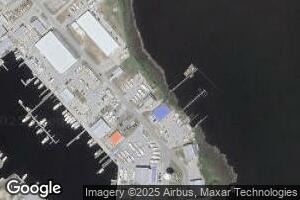 911 Harbor Rd, Wanchese, NC 27981