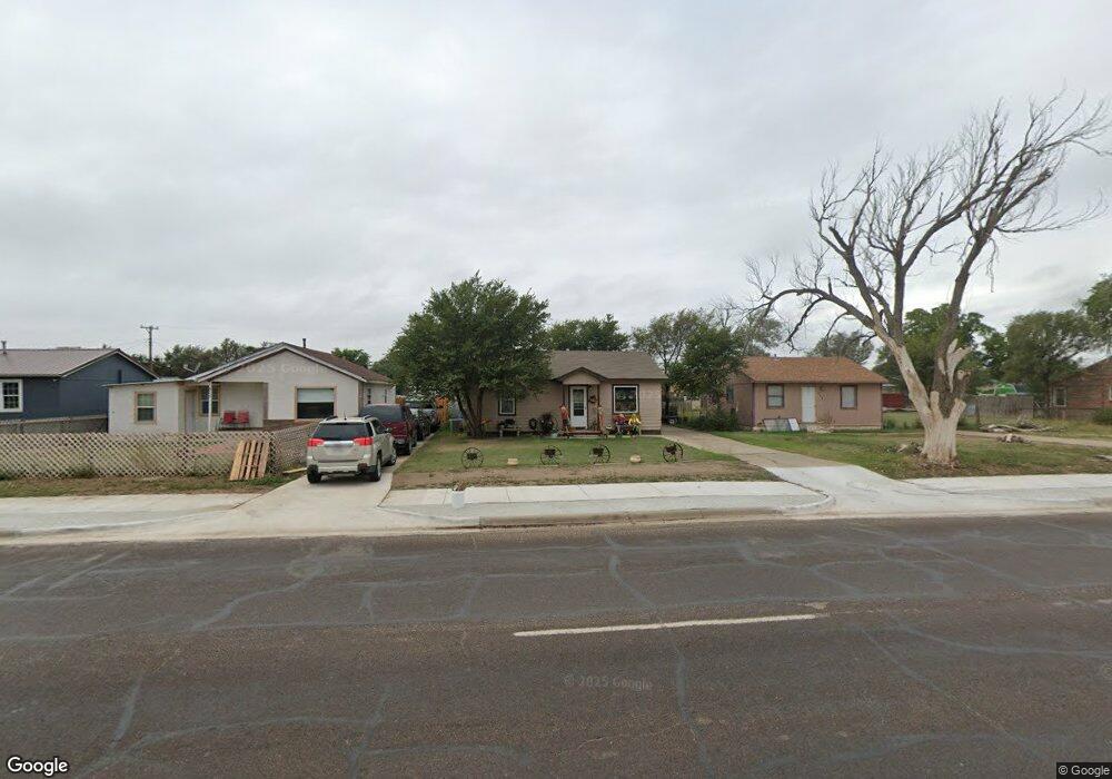 623 N Maddox Ave, Dumas, TX 79029 - photo 1