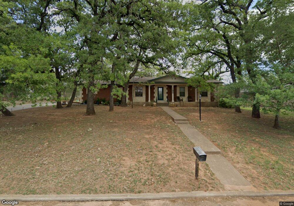 106 Ridgewood Dr, Fredericksburg, TX 78624 - photo 1