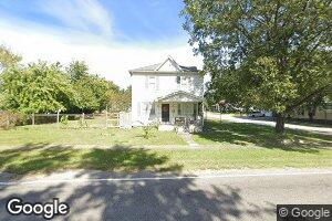 201 W Knauer St, Ava, IL 62907
