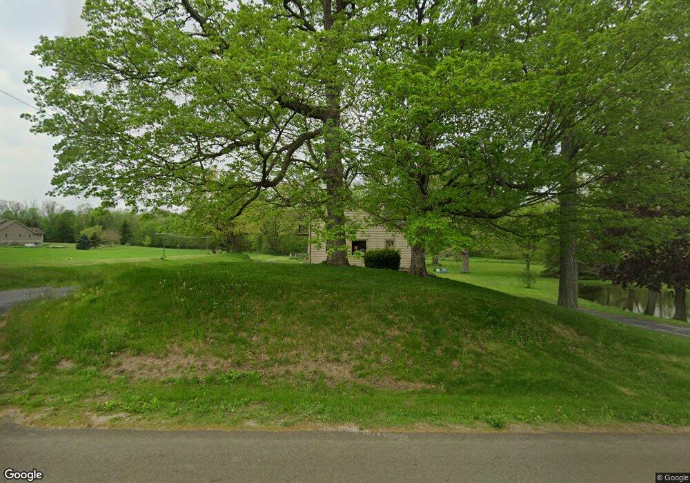 8343 Kettle View Dr, Kewaskum, WI 53040 - photo 1