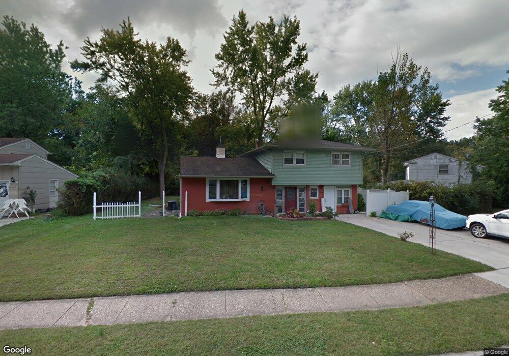 568 Beverly Dr, Magnolia, NJ 08049 - photo 1