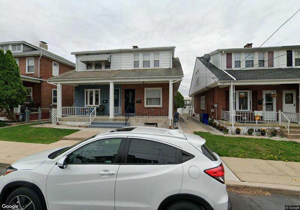 3522 Ridgeway St, Reading, PA 19605 - photo 1