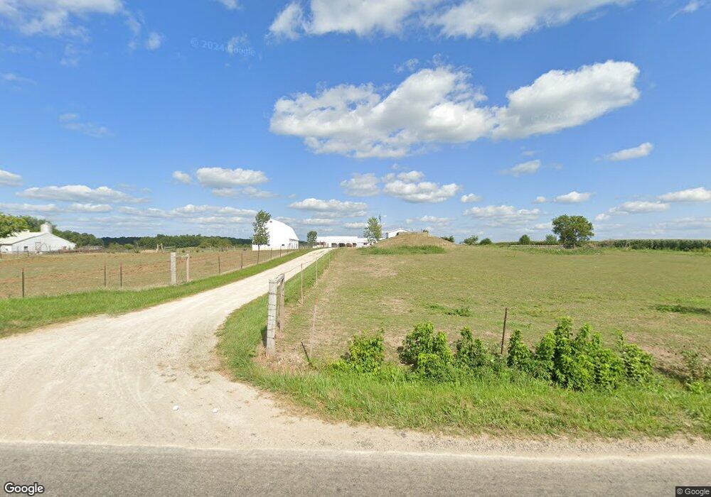 8701 S 000 Rd, Geneva, IN 46740 - photo 1